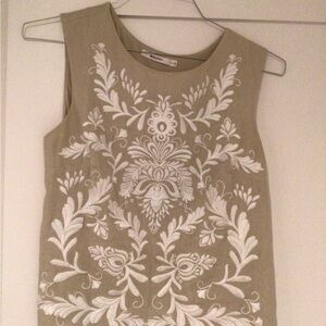 Banana Republic Olive Embroidered Sleeveless Top